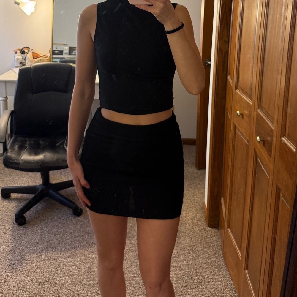 black mini skirt